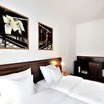 Centrum Hotel 3*