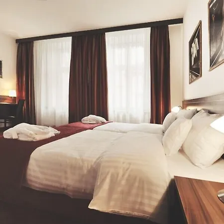 Hotel Centrum 3*