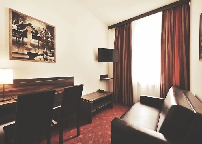 Centrum מלון סוסנוביץ'