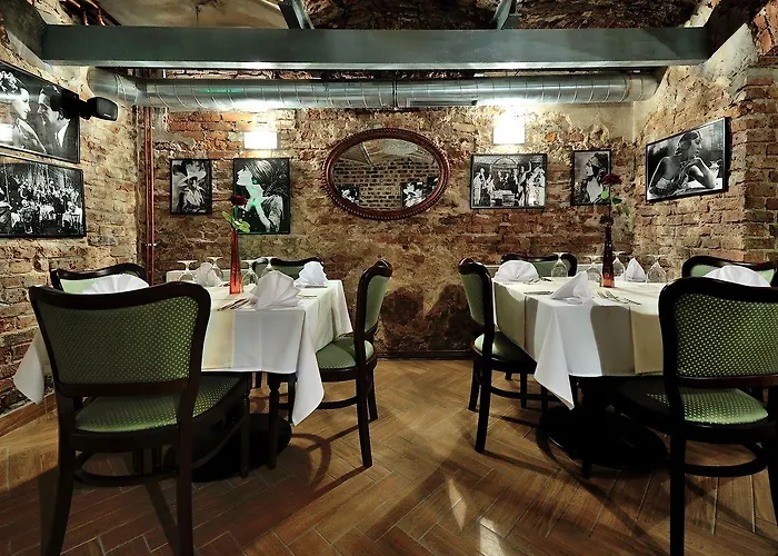 Centrum מלון סוסנוביץ'