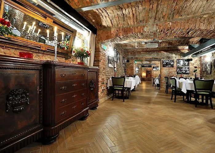 Centrum מלון סוסנוביץ'